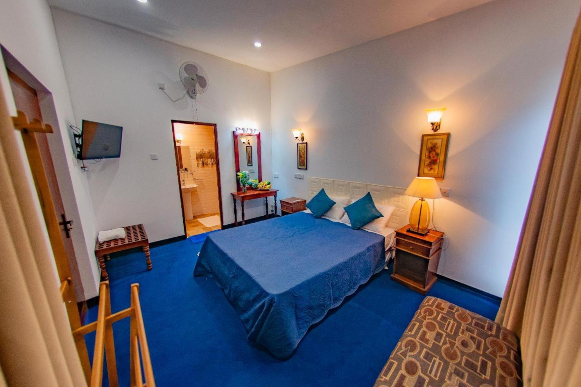 Hotel The Castle By Don Louis Kandy Esterno foto